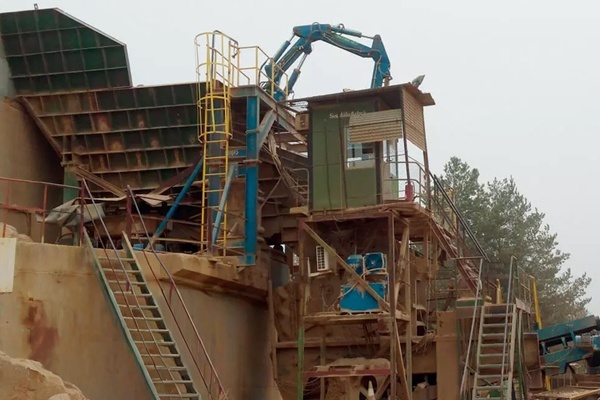 rosta motorfundatie case steengroeve uitleg