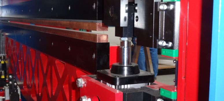 1 Slider Laser welding with Exlar roller screw servo actuator