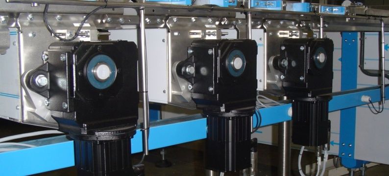 2 Slider Machine de fabrication de carton Stober servo réducteur