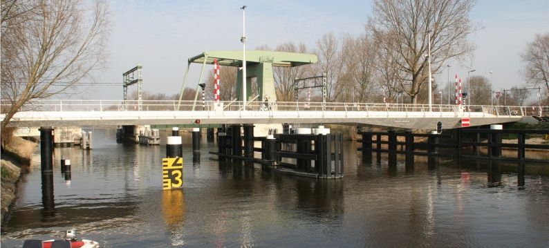 Slider 2 actionneur électromécanique ADE dans le Victoriebrug Alkmaar